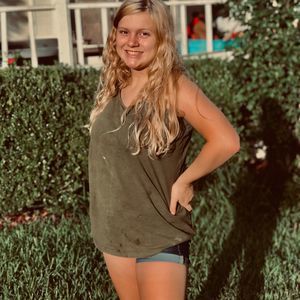 Meet your Posher, Summer